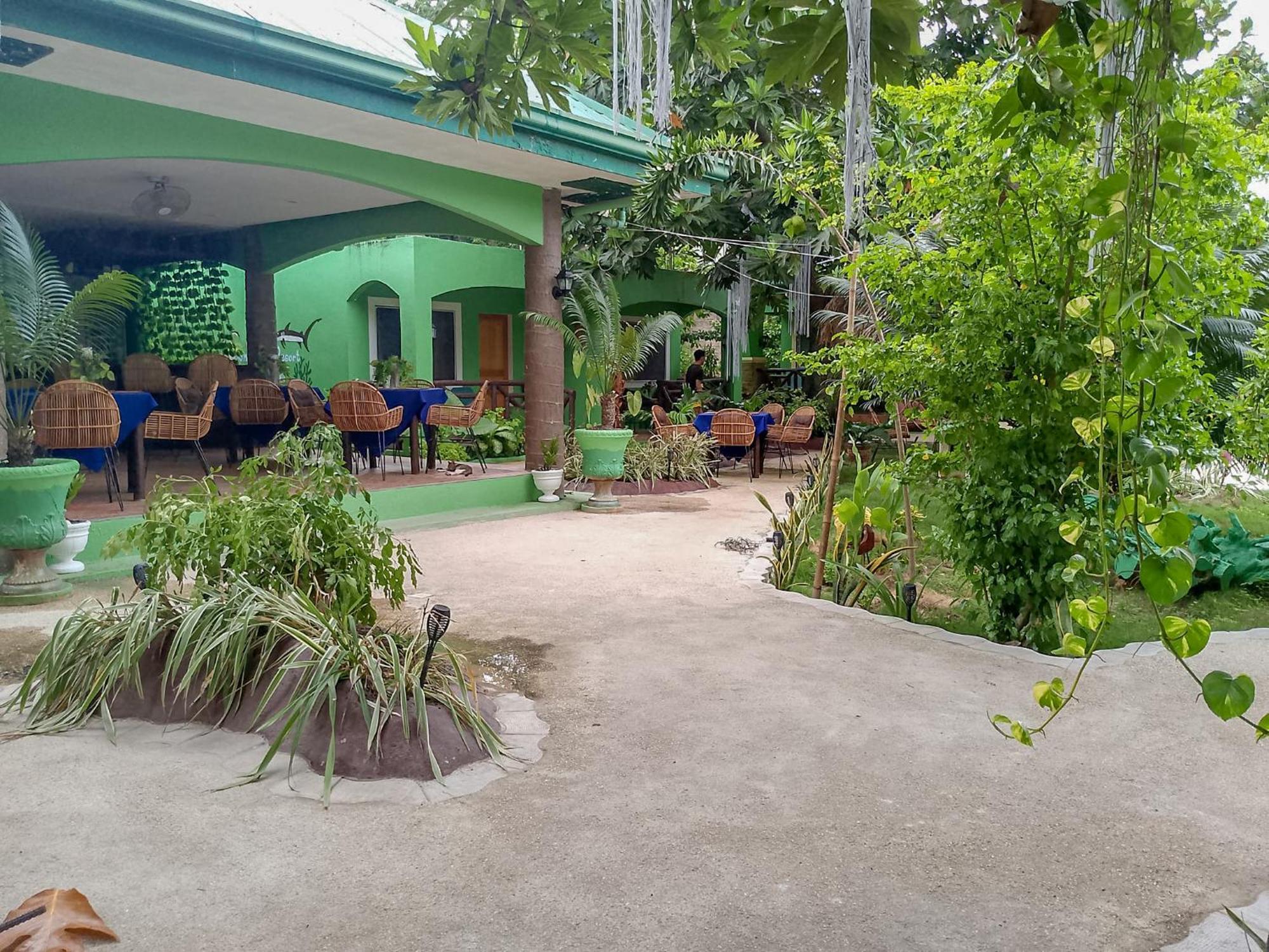 มูนไลต์ รีสอร์ต Hotel เกาะมาลาปัสกัว ภายนอก รูปภาพ